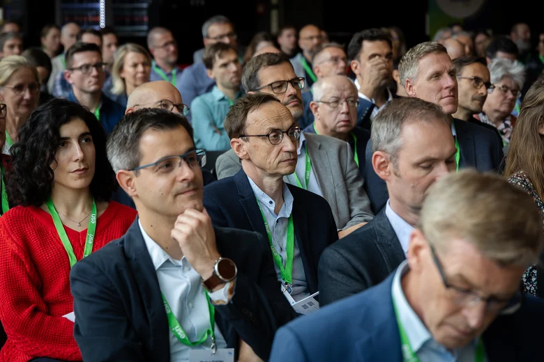 Ca. 200 Gäste folgten der Einladung des GeoSN und Esri zum Fachevent "Digitaler Zwilling Sachsen 2025"